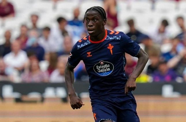 Barcelona transfer news

