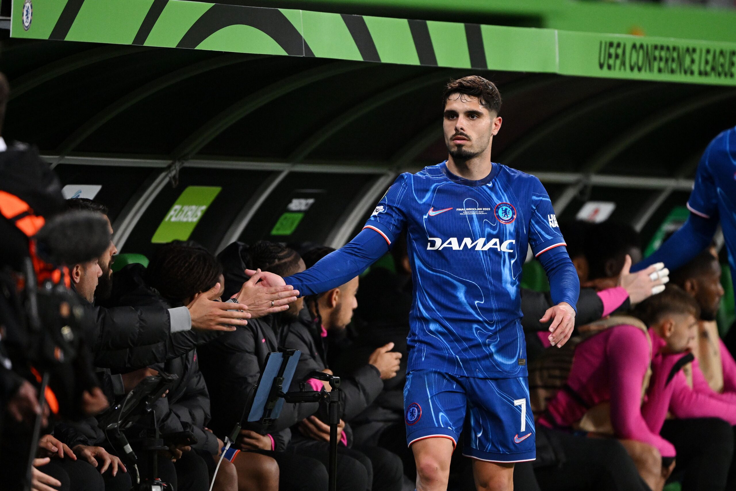 Pedro Neto grieving at Chelsea training after Diogo Jota’s death